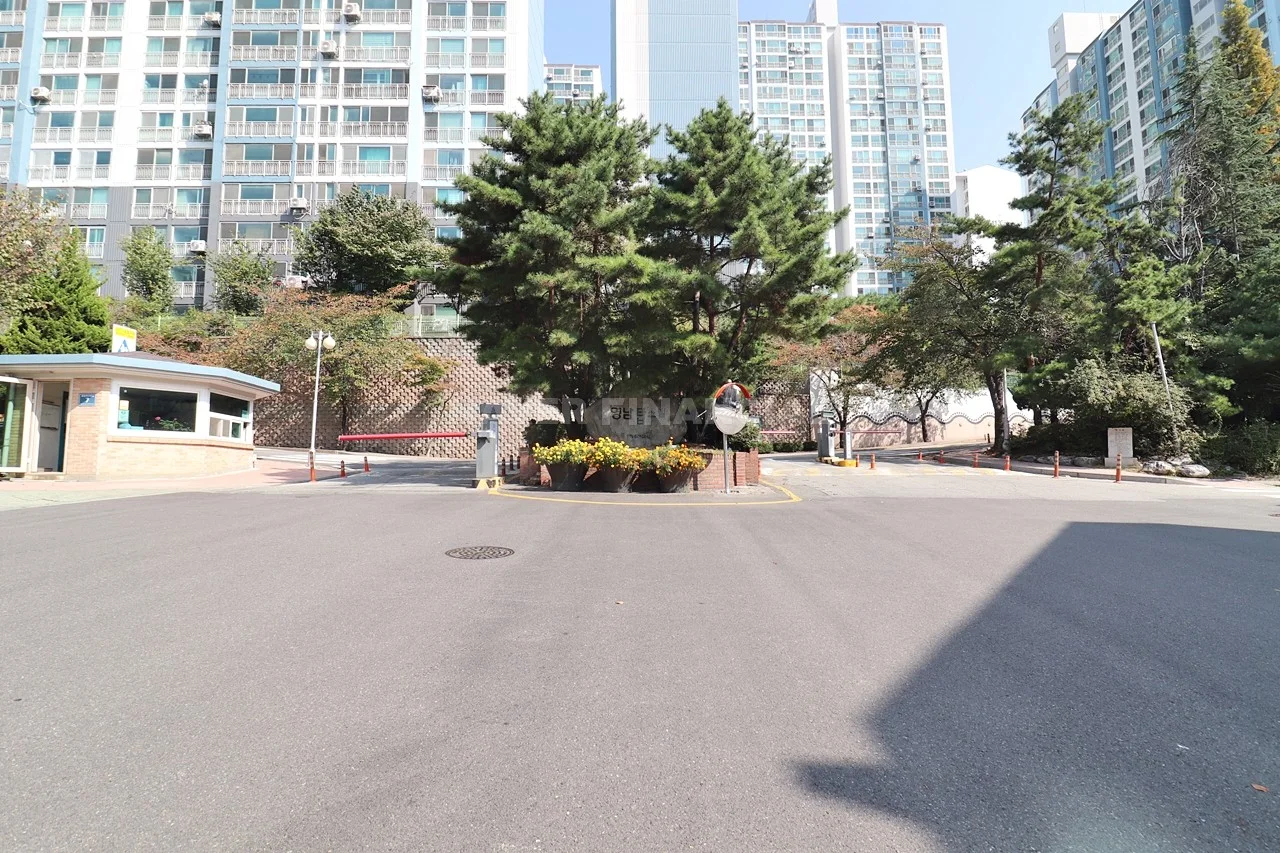 정문