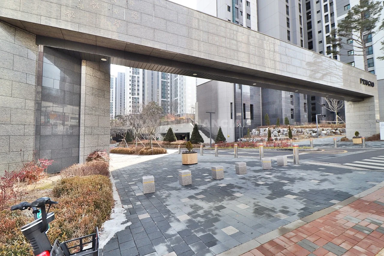 후문