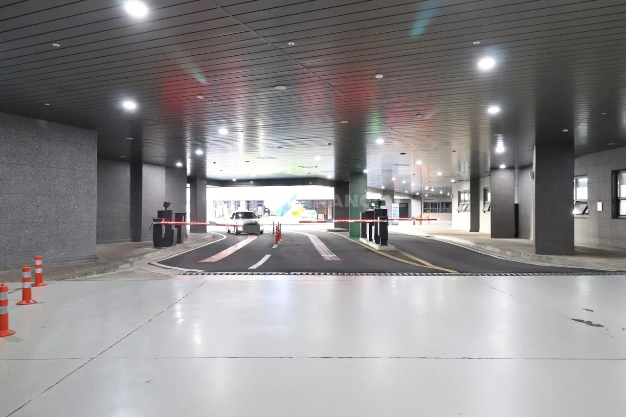 지하주차장입구