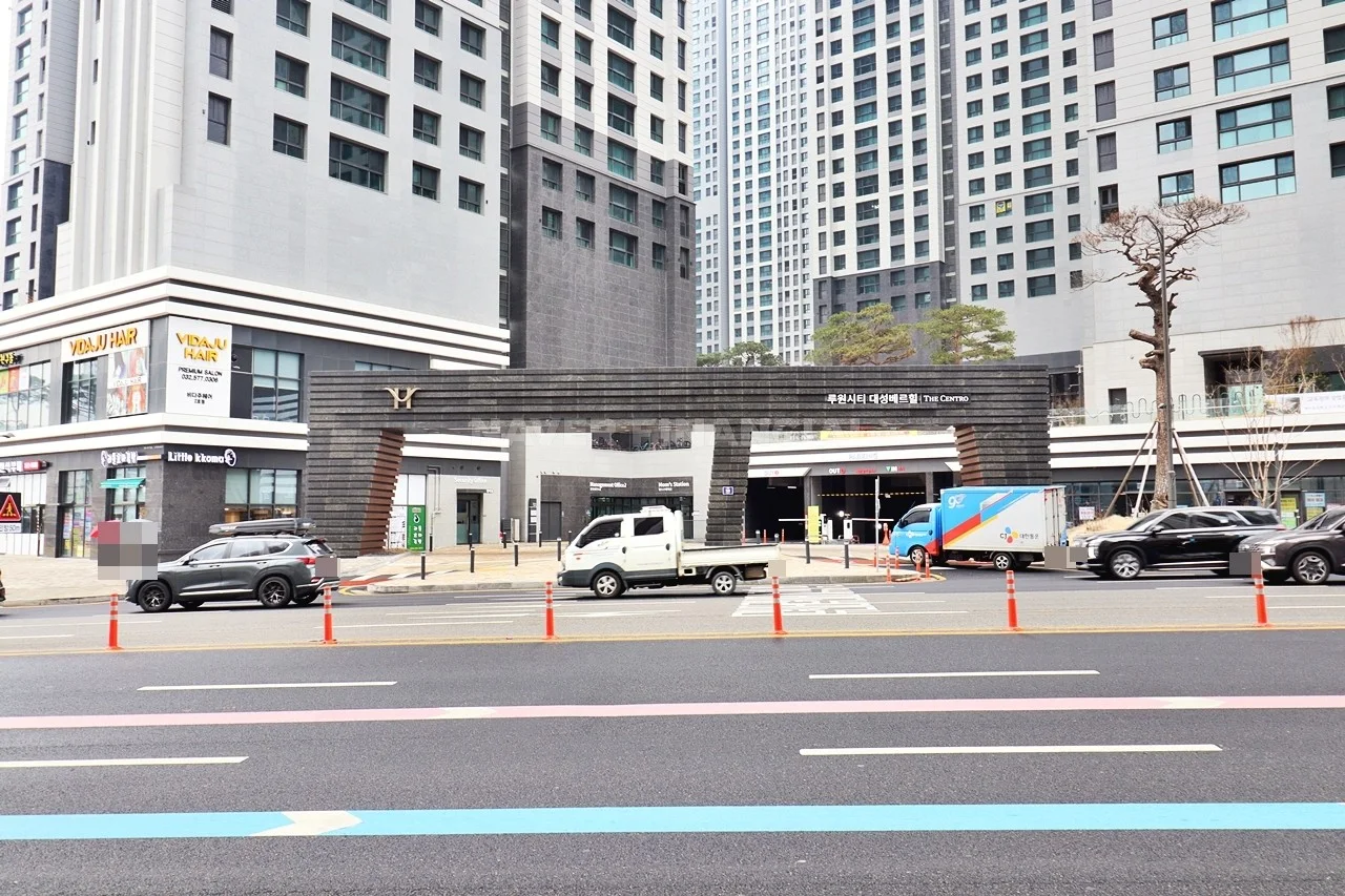 정문